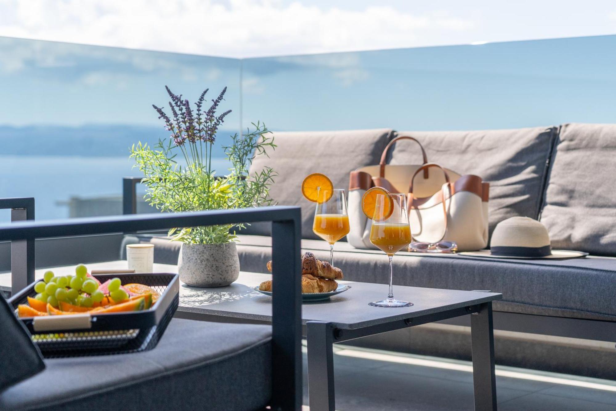 Lux Penthouse Panoramic View With Jacuzzi Apartment Makarska Exterior foto