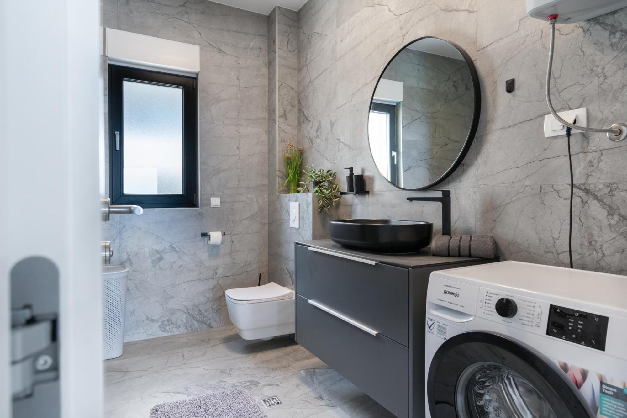 Lux Penthouse Panoramic View With Jacuzzi Apartment Makarska Exterior foto
